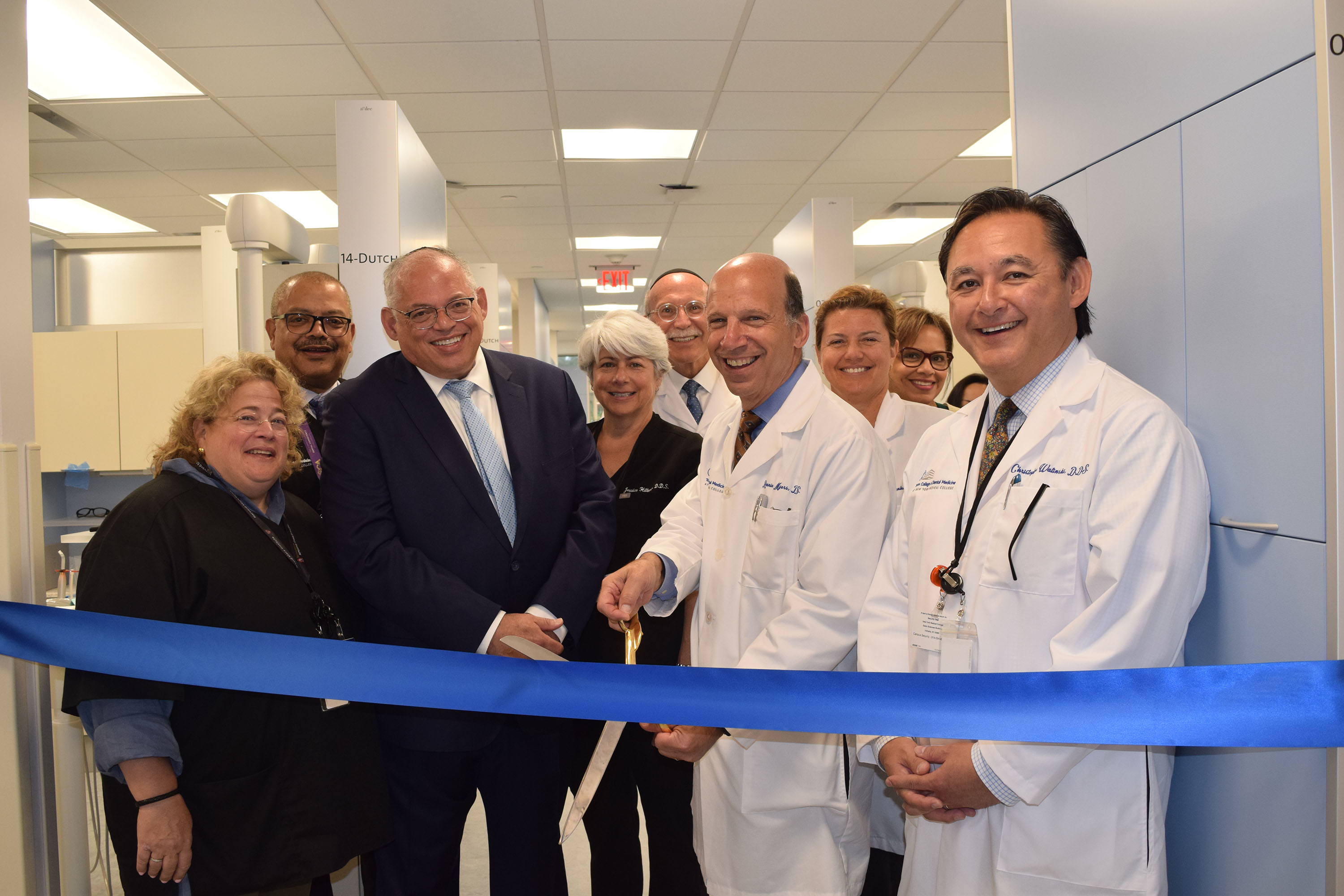 Leadership of Touro College of Dental Medicine cut the ribbon to the new clinical space.