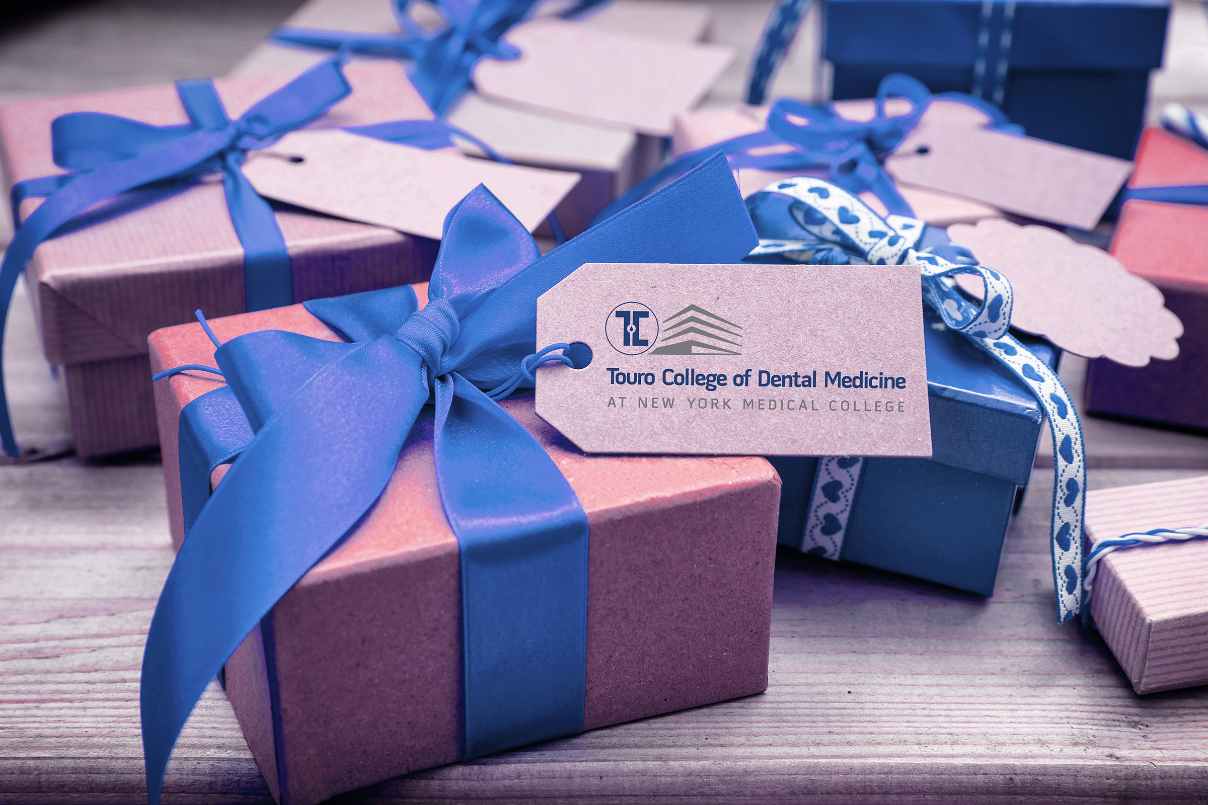 Gift box with TCDM tag